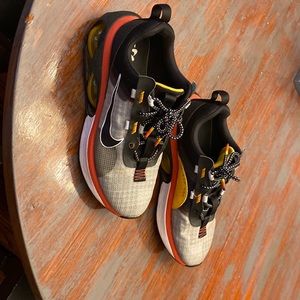 This is the show description

Nike Air Max 2021 Black Mystic Red